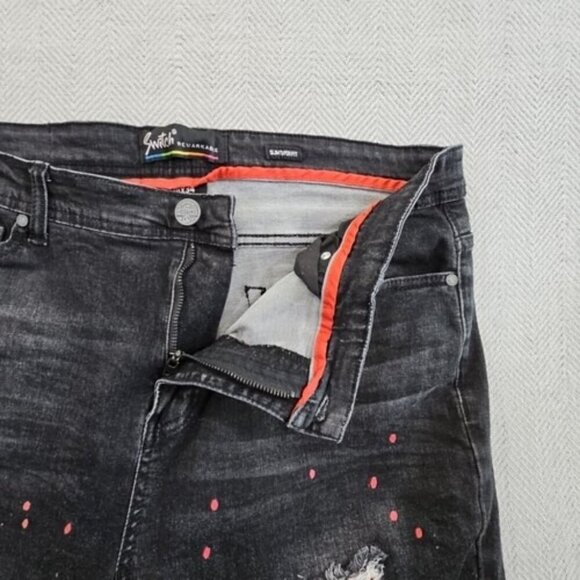 Switch Remarkable Jeans Men's 38x32 Distressed Paint Splatter Slim Jeans 6592 - Picture 11 of 15